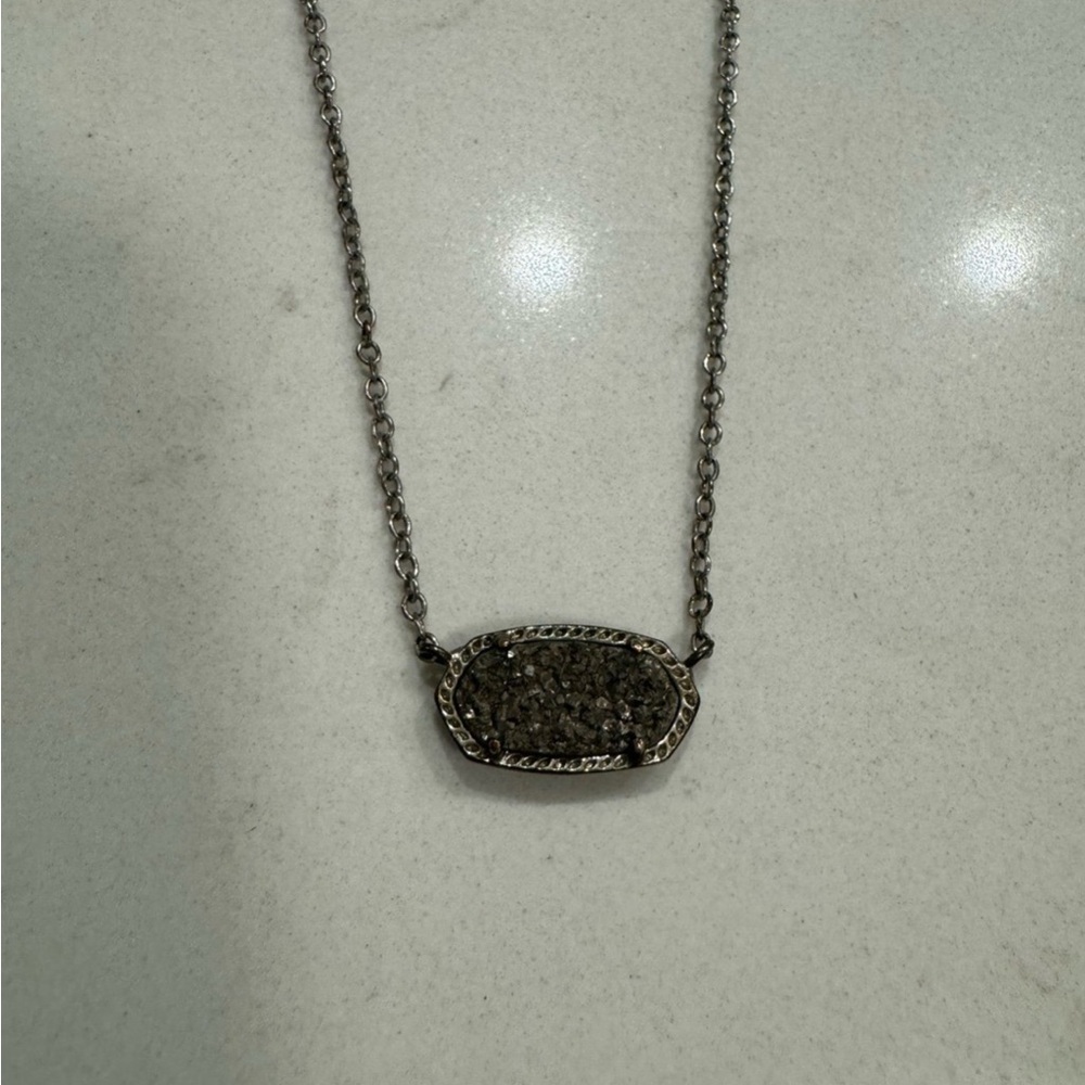 Kendra Scott Necklace